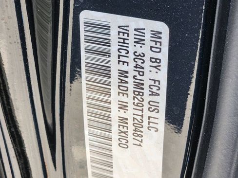 New 2026 Jeep Cherokee Laredo image 13