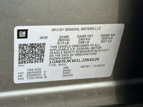 Used 2020 Chevrolet Traverse RS w/ LPO, Floor Liner Package FWD image 34