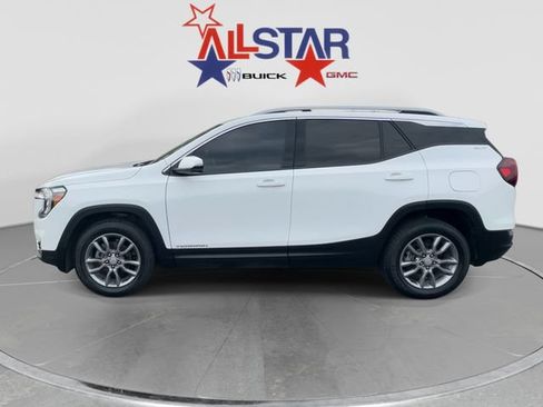 Used 2024 GMC Terrain SLT w/ Infotainment Package II AWD/4WD image 4