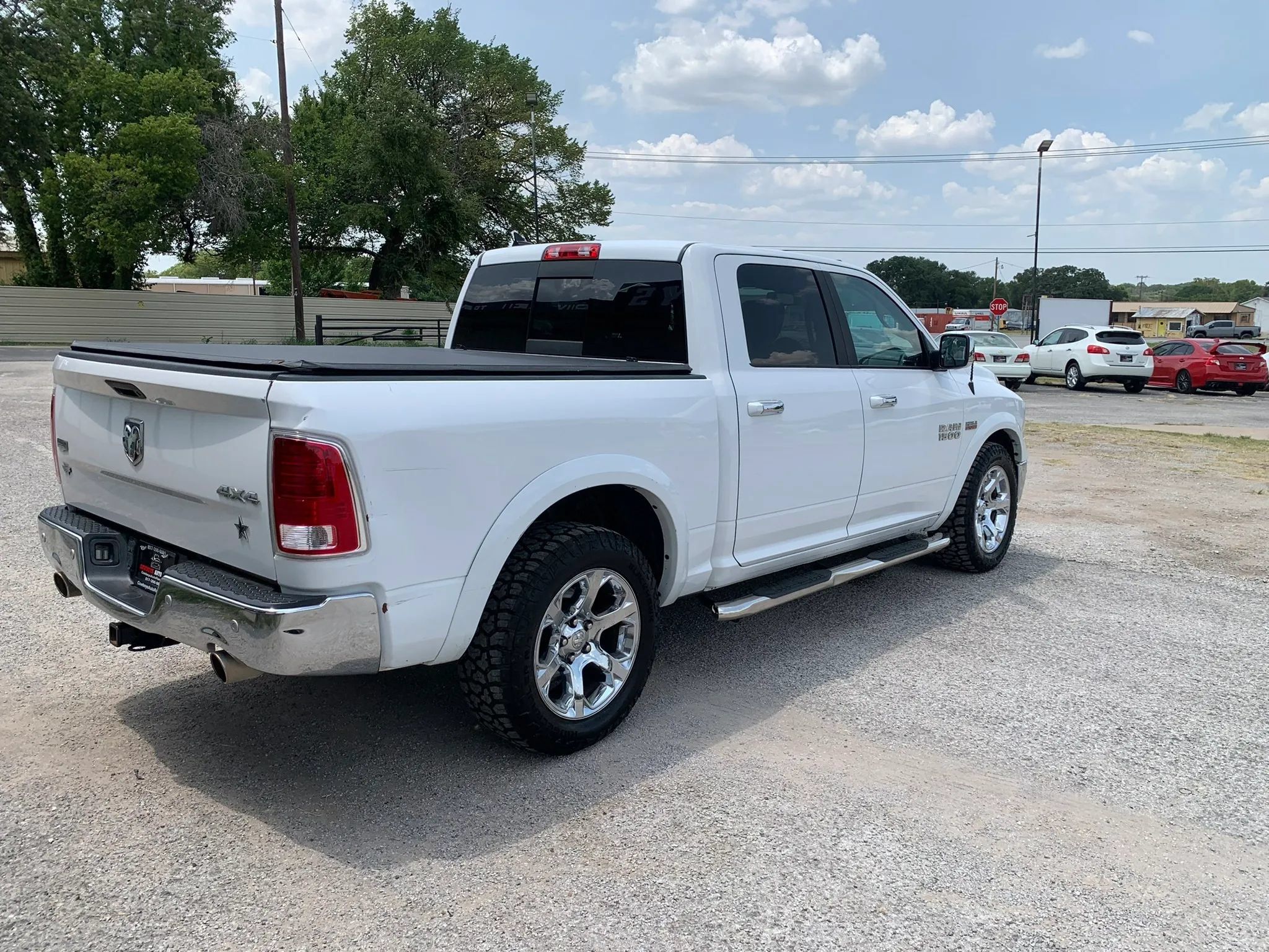 Used 2018 RAM 1500 Laramie w/ Convenience Group AWD/4WD image 5