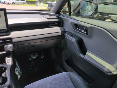 Used 2026 Toyota RAV4 XSE w/ Weather Package AWD/4WD image 16