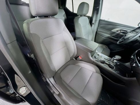 Used 2023 Chevrolet Traverse LT w/ LPO, Floor Liner Package FWD image 27