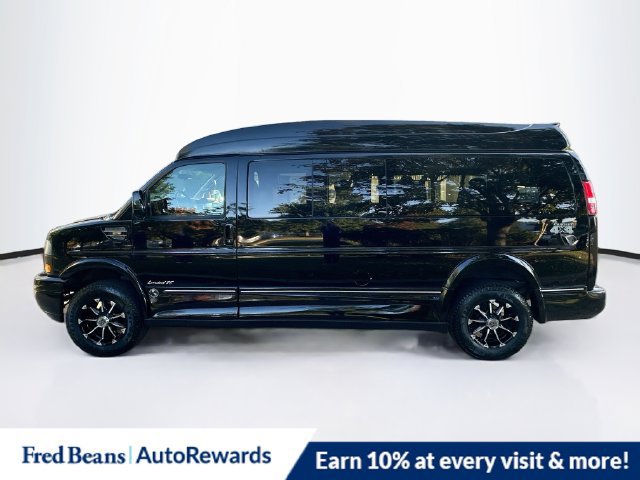 Used 2017 GMC Savana 2500 Extended RWD image 5