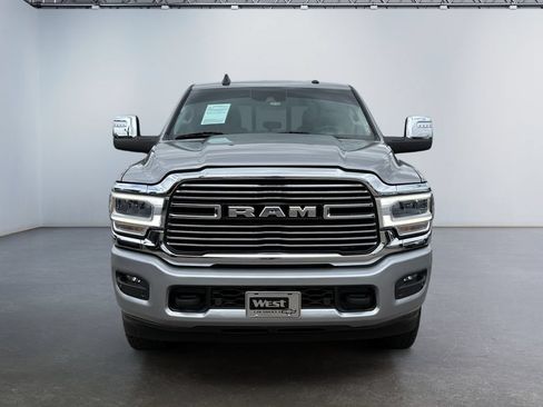 Used 2024 RAM 2500 Laramie w/ Safety Group AWD/4WD image 8