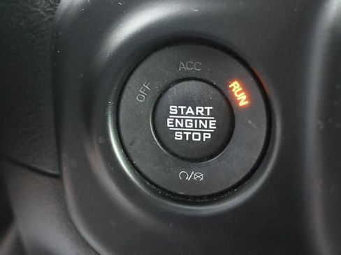 Used 2022 Jeep Wrangler Unlimited Rubicon 4xe w/ Cold Weather Group AWD/4WD image 24