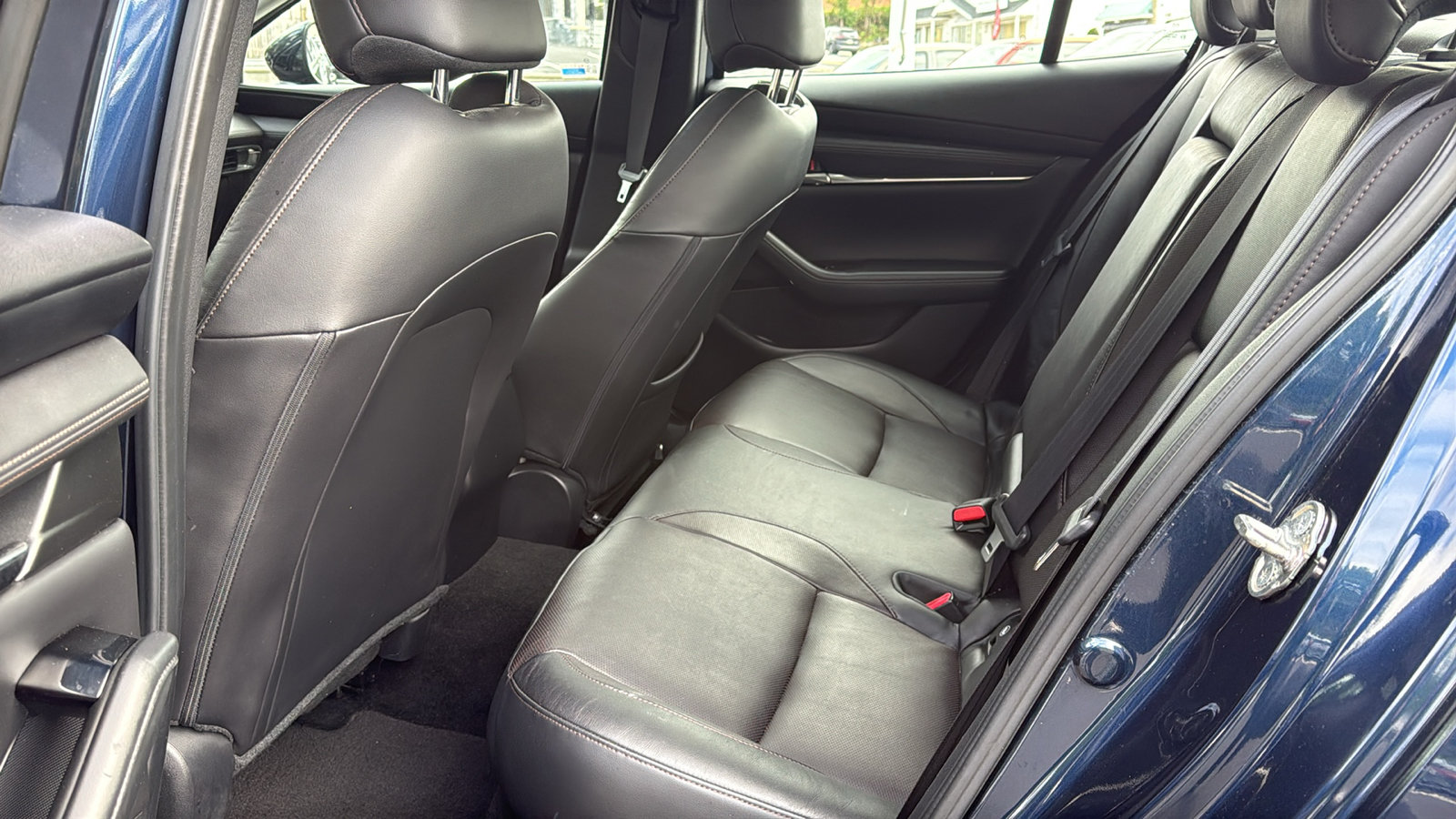 Used 2020 MAZDA MAZDA3 Sedan w/ Premium Package FWD image 20