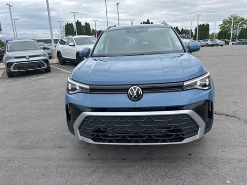 New 2026 Volkswagen Taos SE AWD/4WD image 9