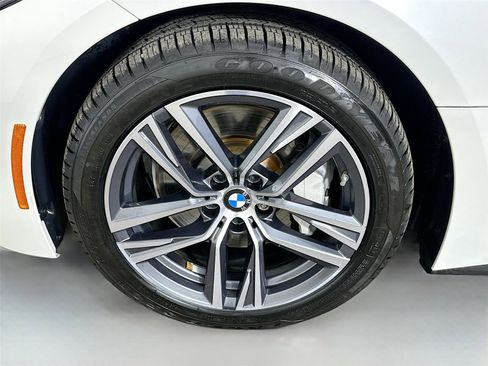 Certified 2022 BMW 430i Gran Coupe w/ M Sport Package image 32