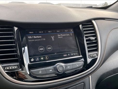 Used 2019 Chevrolet Trax LS w/ Tint and Cruise Package FWD image 33