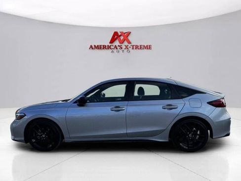 Used 2026 Honda Civic Sport image 2