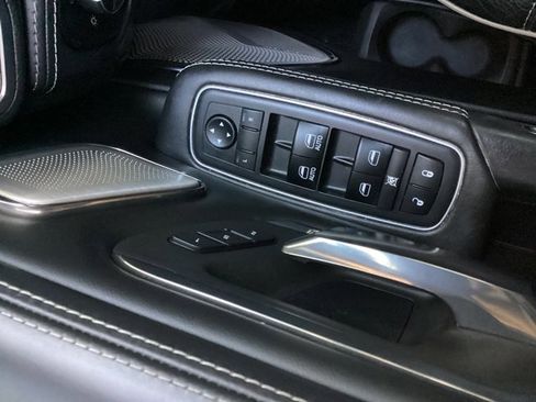 Used 2019 RAM 1500 Limited image 25