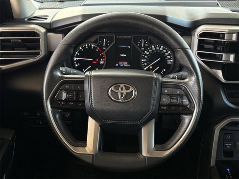 Used 2022 Toyota Tundra SR5 image 13
