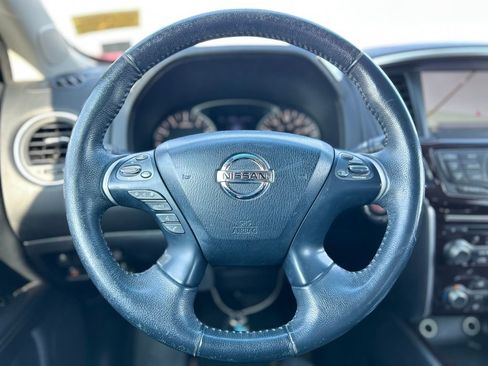 Used 2015 Nissan Pathfinder SL w/ SL Premium Package image 23