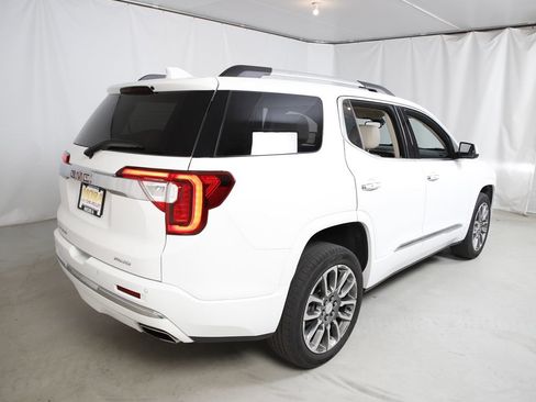 Used 2023 GMC Acadia Denali AWD/4WD image 3