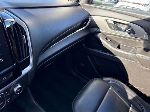 Used 2019 Chevrolet Traverse LT w/ LT Premium Package image 27