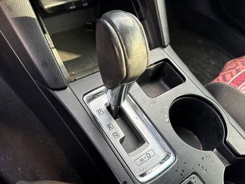 Used 2017 Subaru Legacy 2.5i Limited image 13