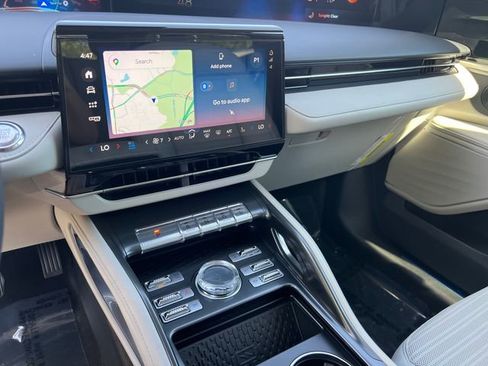 New 2026 Lincoln Nautilus Reserve image 27