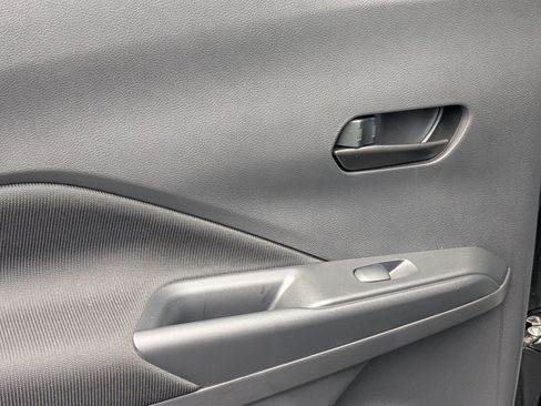 New 2025 Nissan Kicks Play S image 26