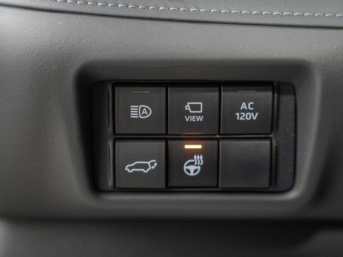 New 2026 Toyota Highlander Platinum image 47