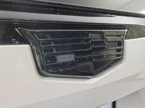 Certified 2022 Cadillac Escalade Sport AWD/4WD image 7