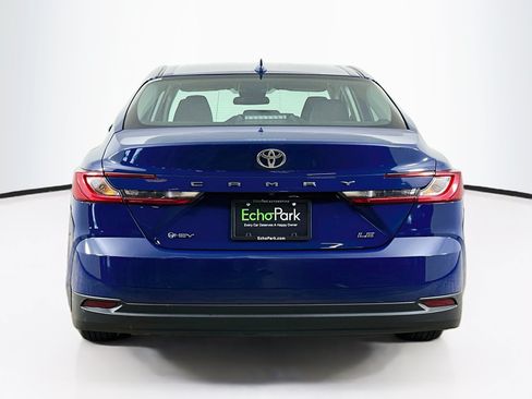 Used 2025 Toyota Camry LE FWD image 7