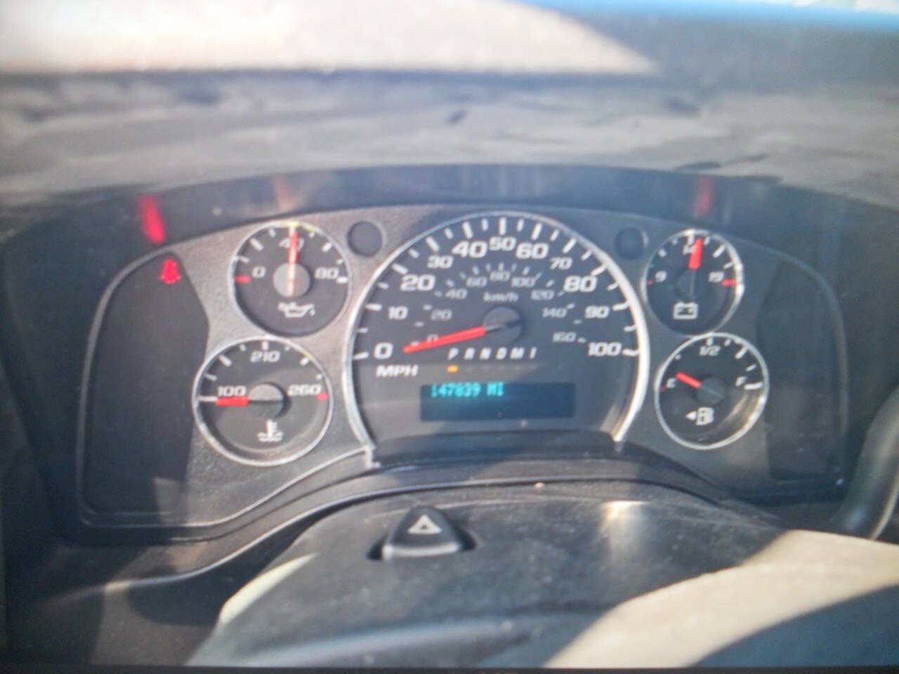 Used 2013 Chevrolet Express 3500 Extended RWD image 15