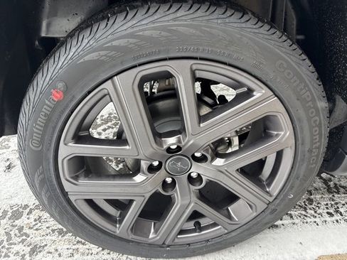 New 2026 Jeep Compass Latitude image 28