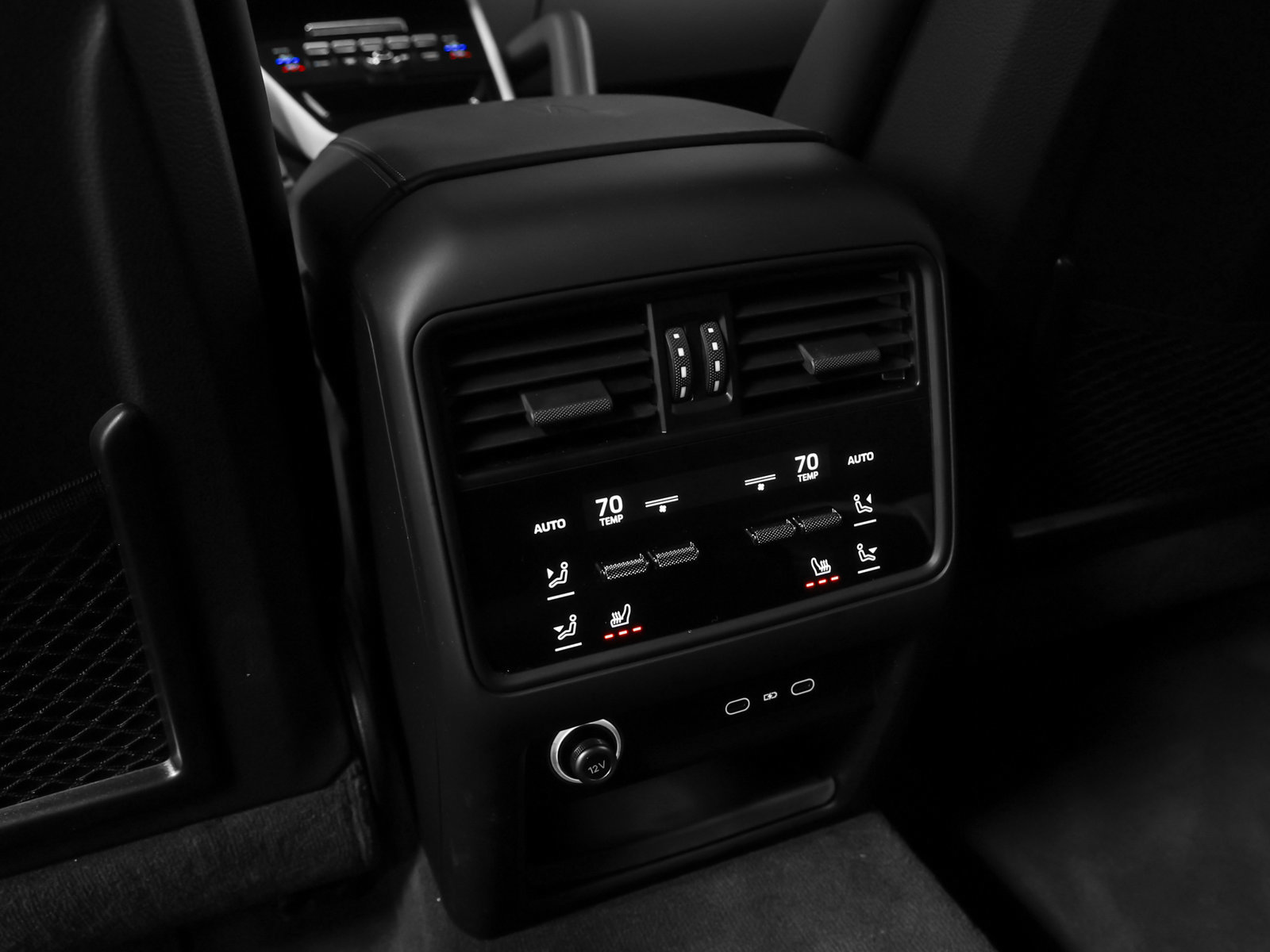 Certified 2026 Porsche Cayenne GTS AWD/4WD image 47