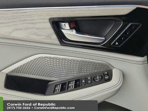 Used 2022 Acura MDX SH-AWD w/ Advance Package image 22