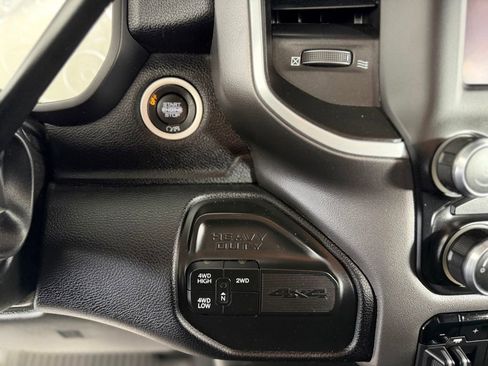 Used 2022 RAM 2500 Big Horn w/ Level 1 Equipment Group image 21