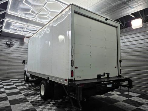 Used 2021 Ford E-450 and Econoline 450 Super Duty w/ Power Windows & Locks Group RWD image 7