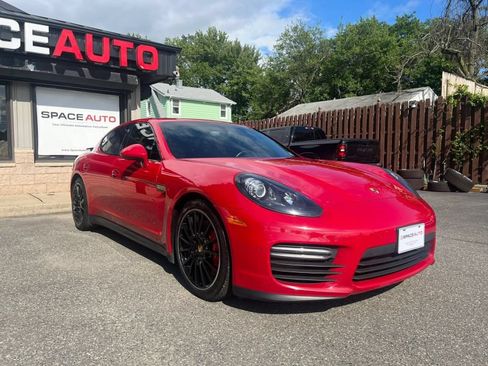 Used 2015 Porsche Panamera GTS AWD/4WD image 9