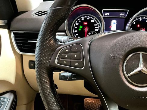 Used 2017 Mercedes-Benz GLE 350 4MATIC image 24
