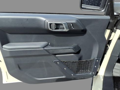 New 2026 Ford Bronco Badlands image 15