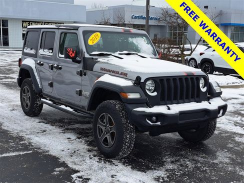 Used 2019 Jeep Wrangler Unlimited Sport S image 2