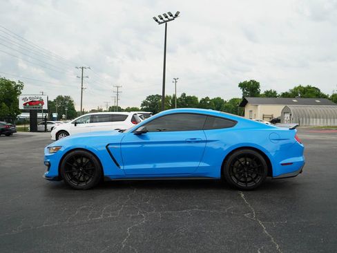 Used 2017 Ford Mustang Shelby GT350 RWD image 23