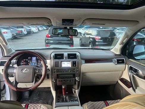 Used 2010 Lexus GX 460 image 26