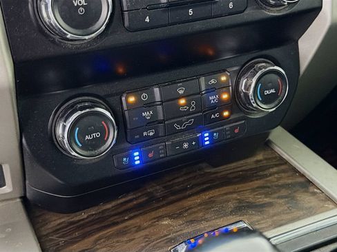 Used 2020 Ford F150 Lariat AWD/4WD image 20