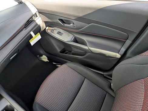 New 2026 Nissan Sentra SR w/ Floor Mat Package FWD image 24