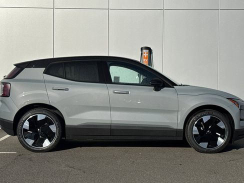 New 2026 Volvo EX30 Plus w/ Climate Package AWD/4WD image 6