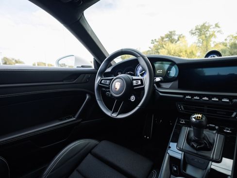 Used 2022 Porsche 911 GT3 image 52