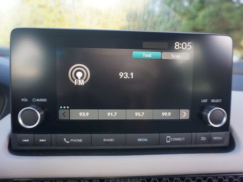 Used 2024 Honda HR-V LX image 10
