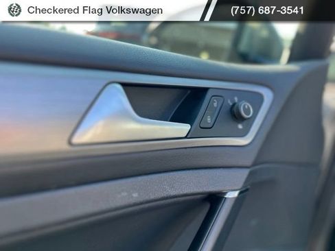 Used 2017 Volkswagen Golf Wolfsburg Edition FWD image 14