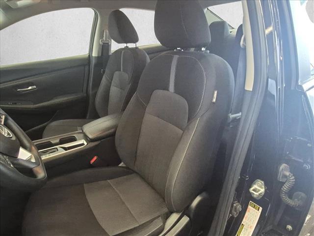 Used 2025 Nissan Sentra SV FWD image 16