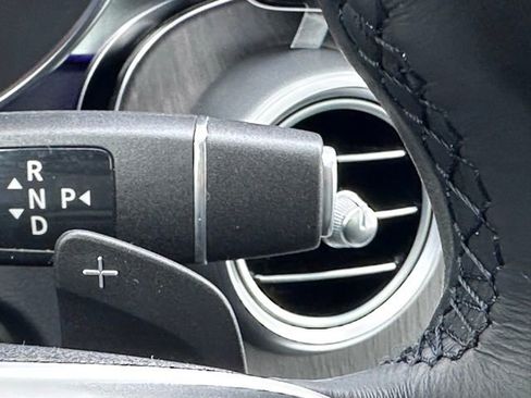 Certified 2022 Mercedes-Benz GLC 300 4MATIC image 19