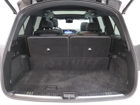 Used 2026 Mercedes-Benz GLS 450 4MATIC image 33