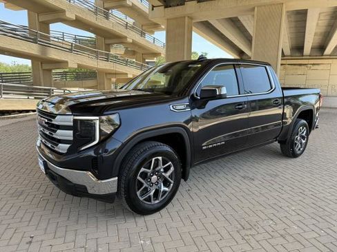 New 2026 GMC Sierra 1500 SLE image 29