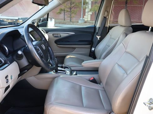 Used 2016 Honda Pilot EX-L image 9
