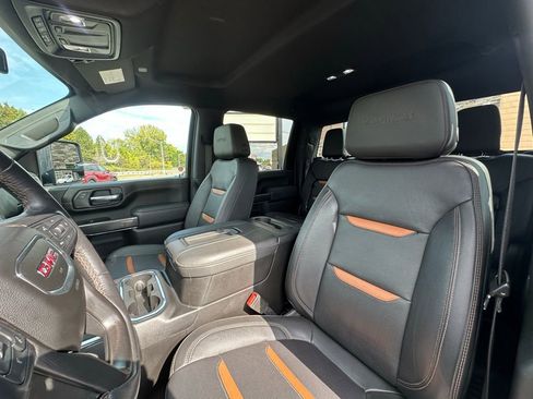 Used 2022 GMC Sierra 3500 AT4 image 12