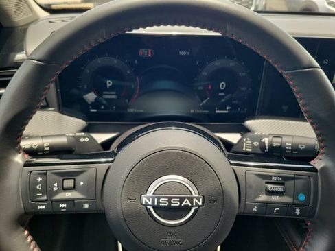 Certified 2026 Nissan Kicks SR FWD image 23
